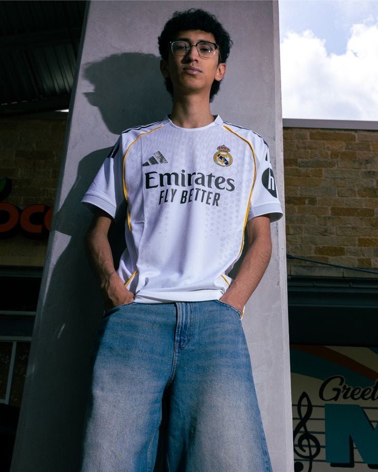 Jersey Real Madrid 2025/26 versión jugador Champions League